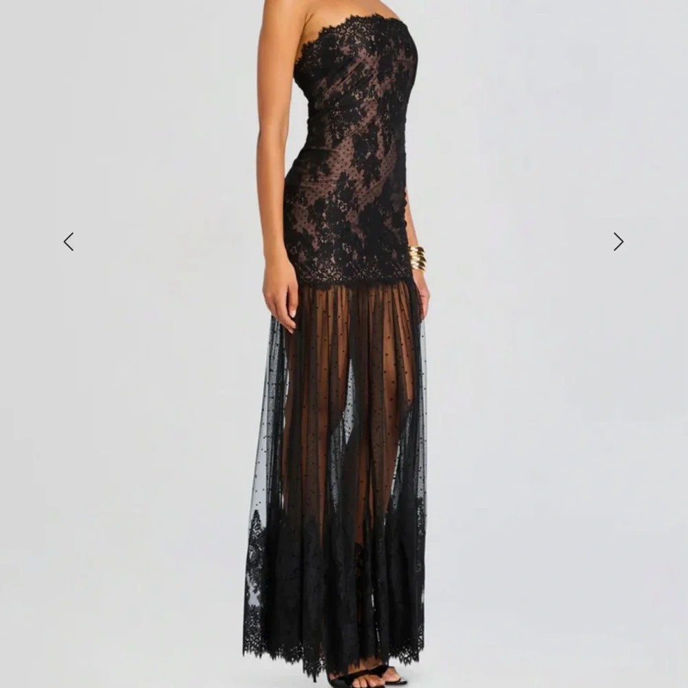 NWT Retrofete VESPERA LACE DRESS - Picture 2 of 4